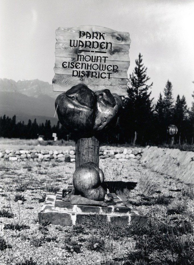 Signpost for the Mount Eisenhower District. Photo: Carleton Family